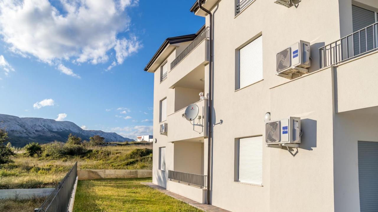 Apartment Lana Baska  Ngoại thất bức ảnh